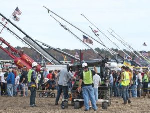 Contestants prepare for action in 'Punkin Chunkin' showdown